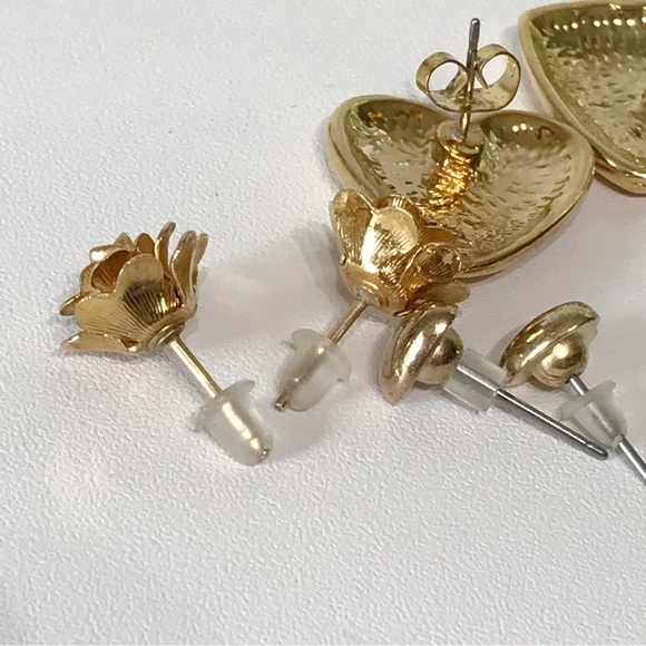 Vintage Cute Gold Stud Earring Lot 5 Puffy Heart Avon Butterfly 3D Rose 80s 90s - Picture 11 of 12